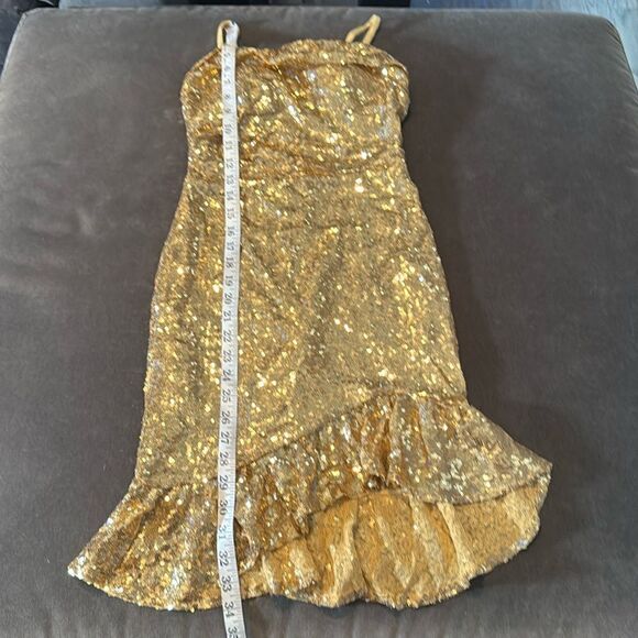 Women’s Gold Sequined Short Homecoming Dress Ruffle Hem Corset Back Size 2 NEW - Picture 11 of 14